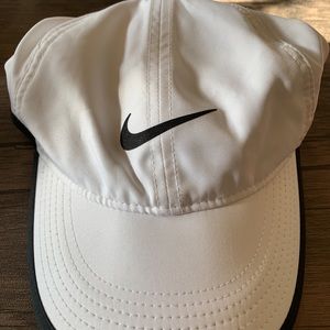Nike women’s hat